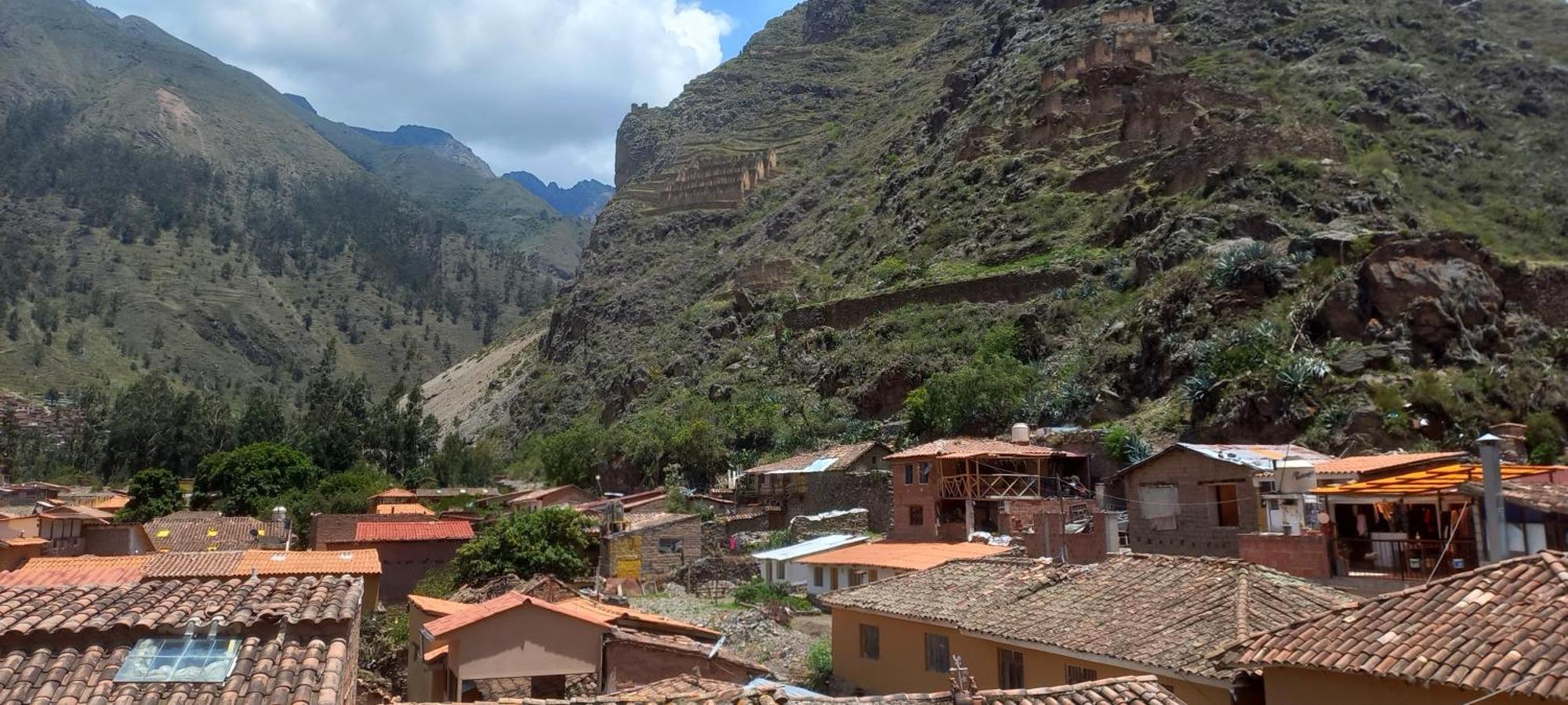 Hostal Raymi Ollantaytambo Exterior photo